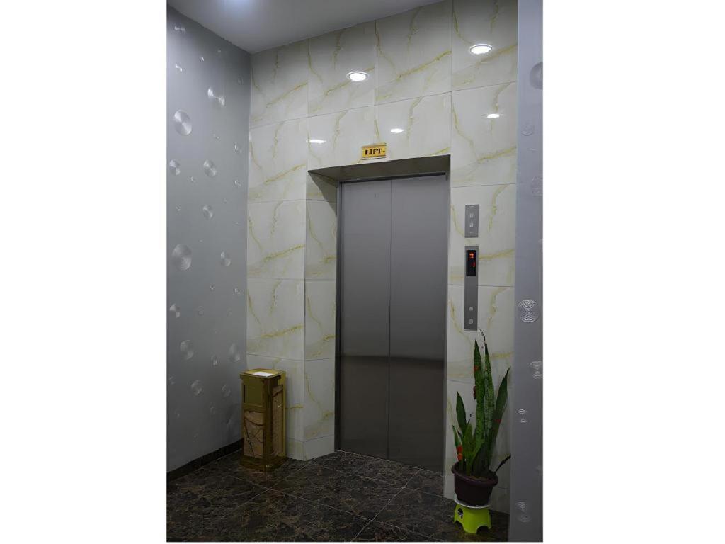 Id Hotel Yayasan Segamat Exterior photo
